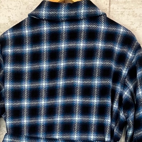 Thick Wool Plaid Shacket Large Blue Black White Belted Jacket Flannel - Picture 12 of 14